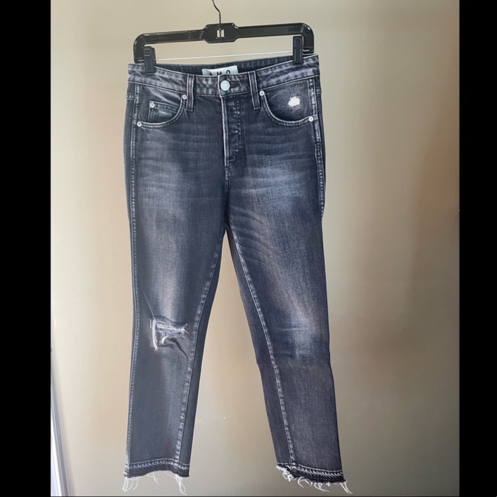 AMO jeans style: babe color: vixen destroy size:28